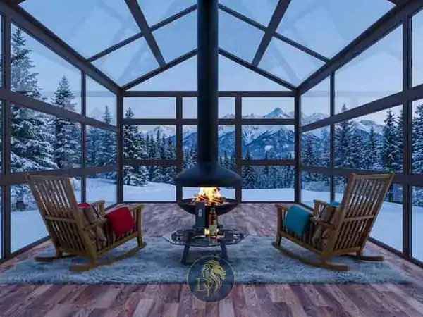 Design de interiores de sala de estar alpina com paredes de vidro, lareira suspensa e vista para as montanhas